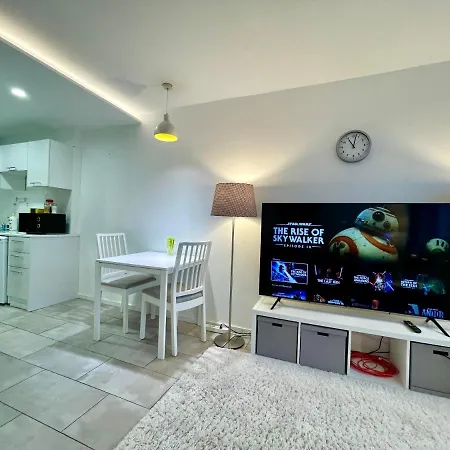 Palace 3 Wifi 65'tv Netflix Hbo Applettv