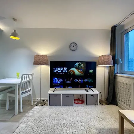 Palace 3 Wifi 65'tv Netflix Hbo Applettv Varsóvia