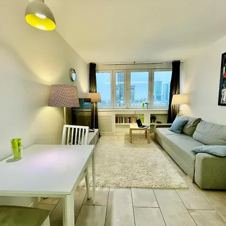 Appartement Palace 3 Wifi 65'tv Netflix Hbo Applettv Varsovie